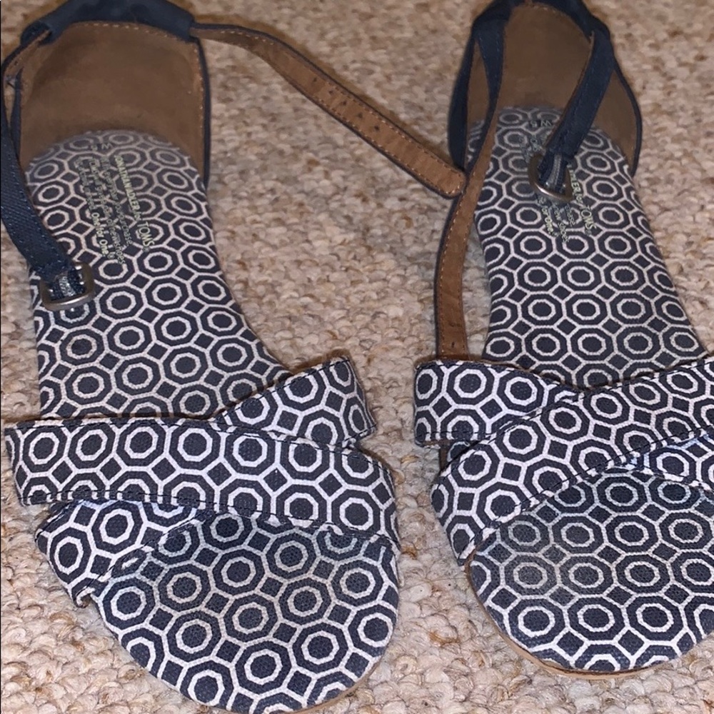 TOMS sandals